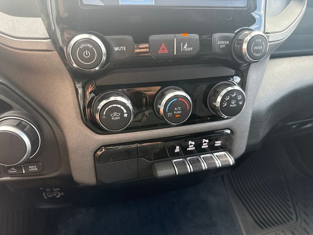 2026 RAM Ram 1500 RAM 1500 WARLOCK CREW CAB 4X4 5'7' BOX