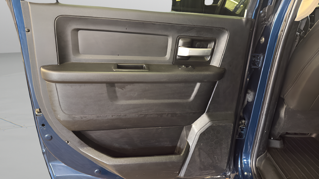 2019 RAM Ram 2500 Tradesman Crew Cab 4x4 6'4' Box