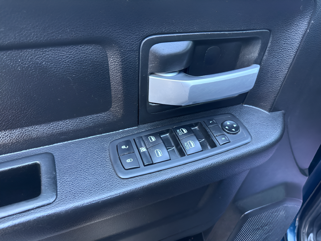 2019 RAM Ram 2500 Tradesman Crew Cab 4x4 6'4' Box