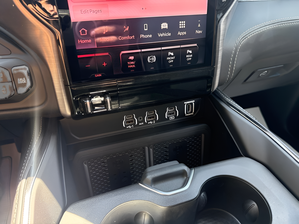 2026 RAM 2500 RAM 2500 REBEL CREW CAB 4X4 6'4' BOX