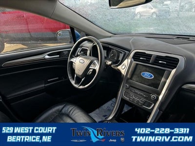2017 Ford Fusion SE
