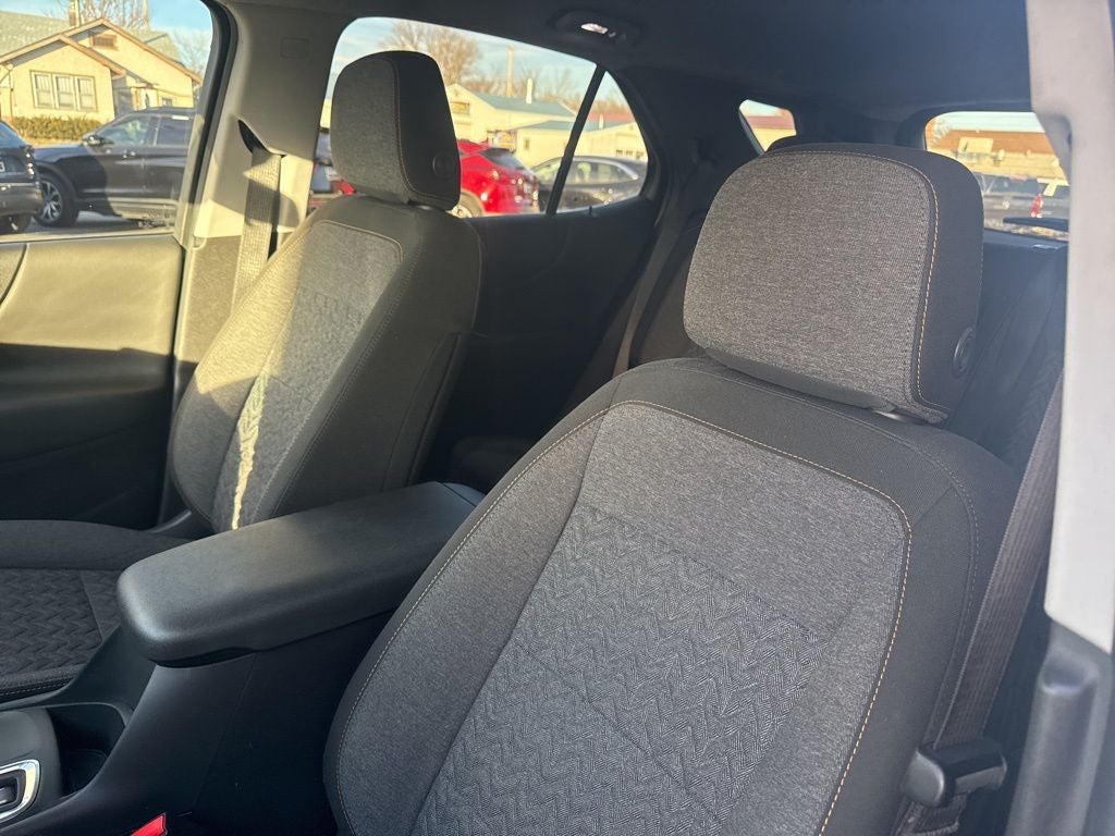 2022 Chevrolet Equinox FWD LT