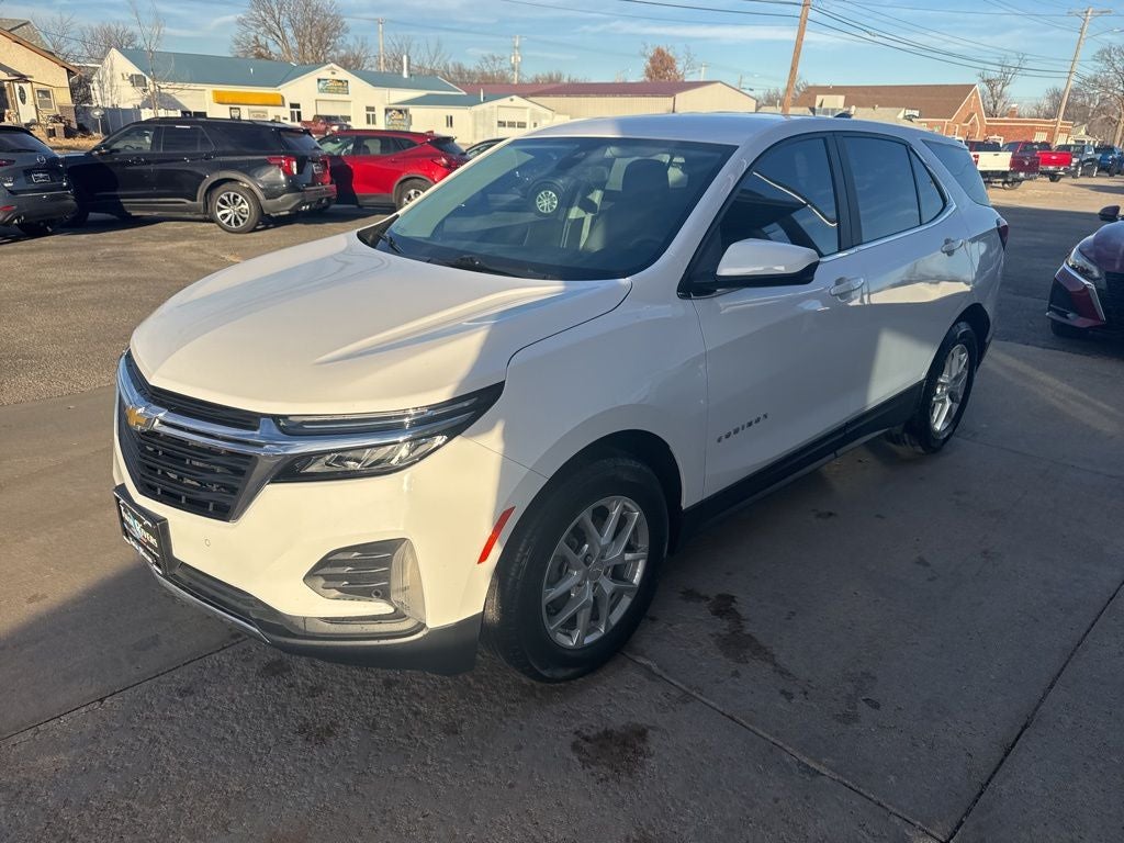 2022 Chevrolet Equinox FWD LT