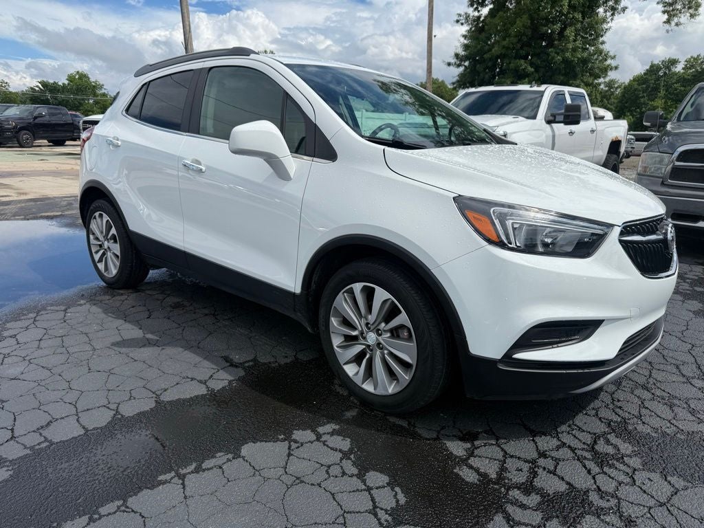 2020 Buick Encore Preferred's photo