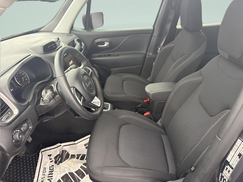 2023 Jeep Renegade Latitude - Photo 9